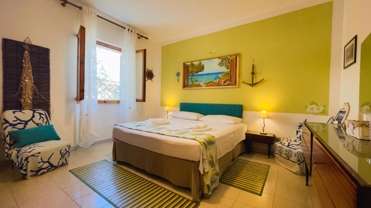 L'Hibiscus Di Lucia Villa Alghero Exterior photo